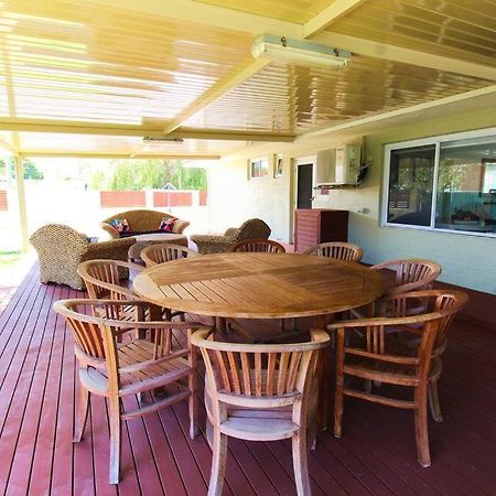 The Parkview Retreat Vila Rockingham Exterior foto